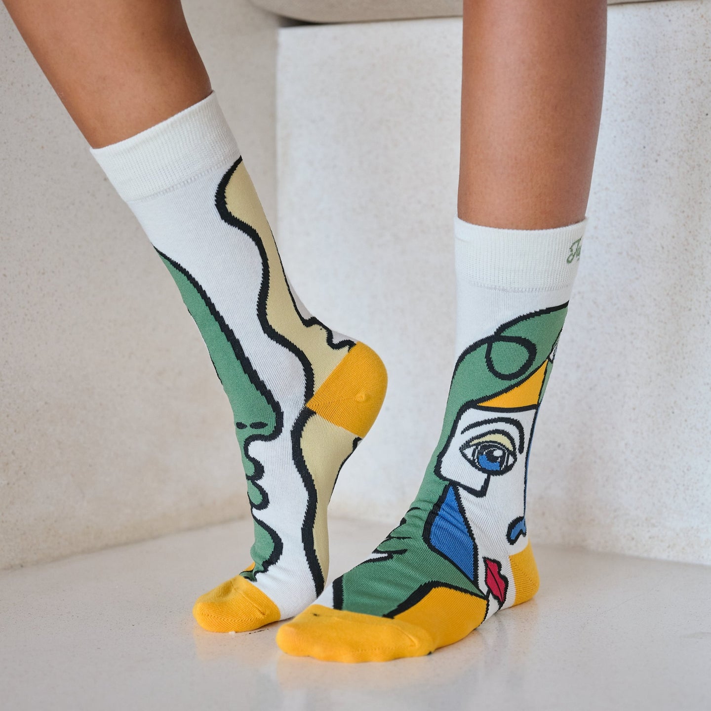 Les Chaussettes A L'Enver