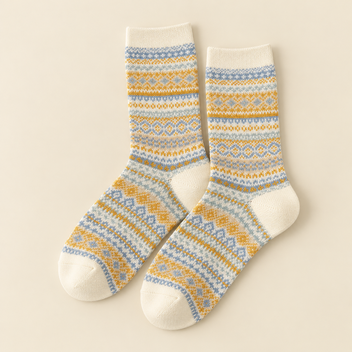 Chaussettes d'hiver femme motifs nordiques, Blanc et jaune – La Givrée Lou Renard