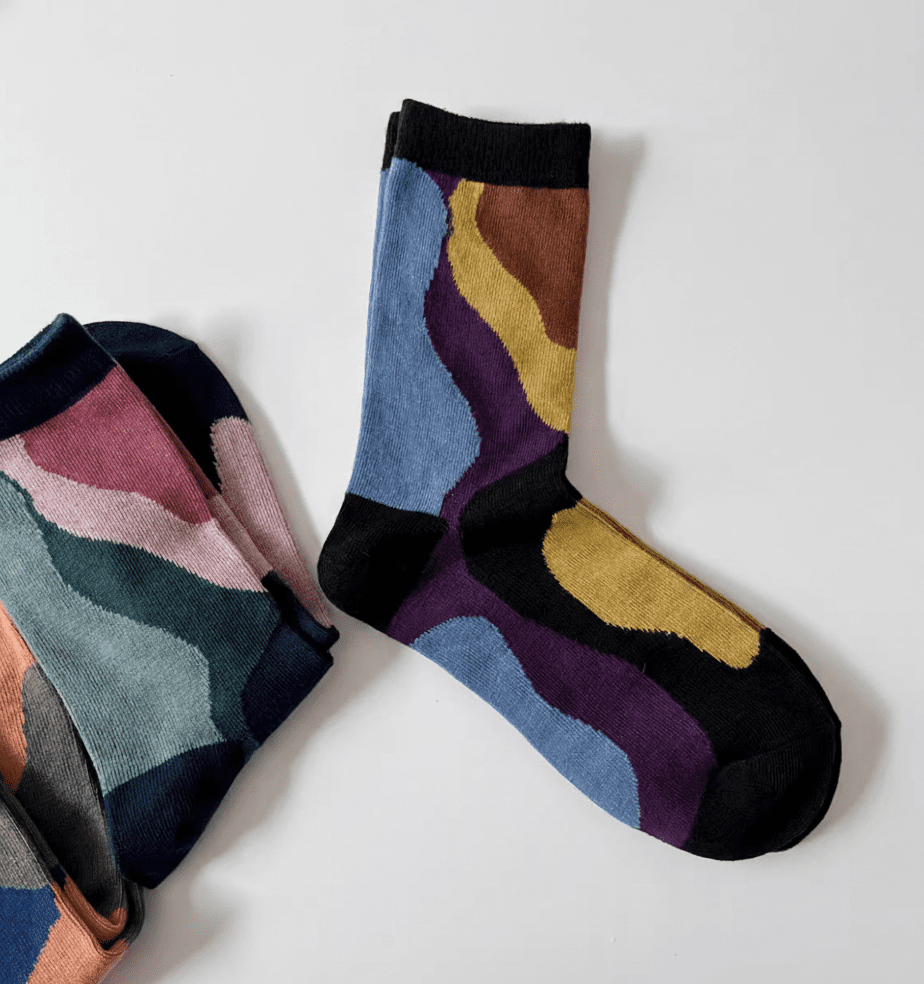Chaussettes colorées femme motifs vagues – L'Imaginaire Lou Renard