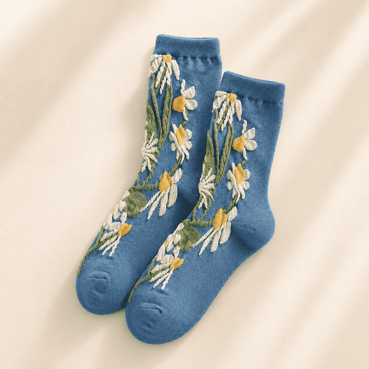 Chaussettes fantaisie femme fleurs et lapins, Marguerite – La Merveilleuse Lou Renard