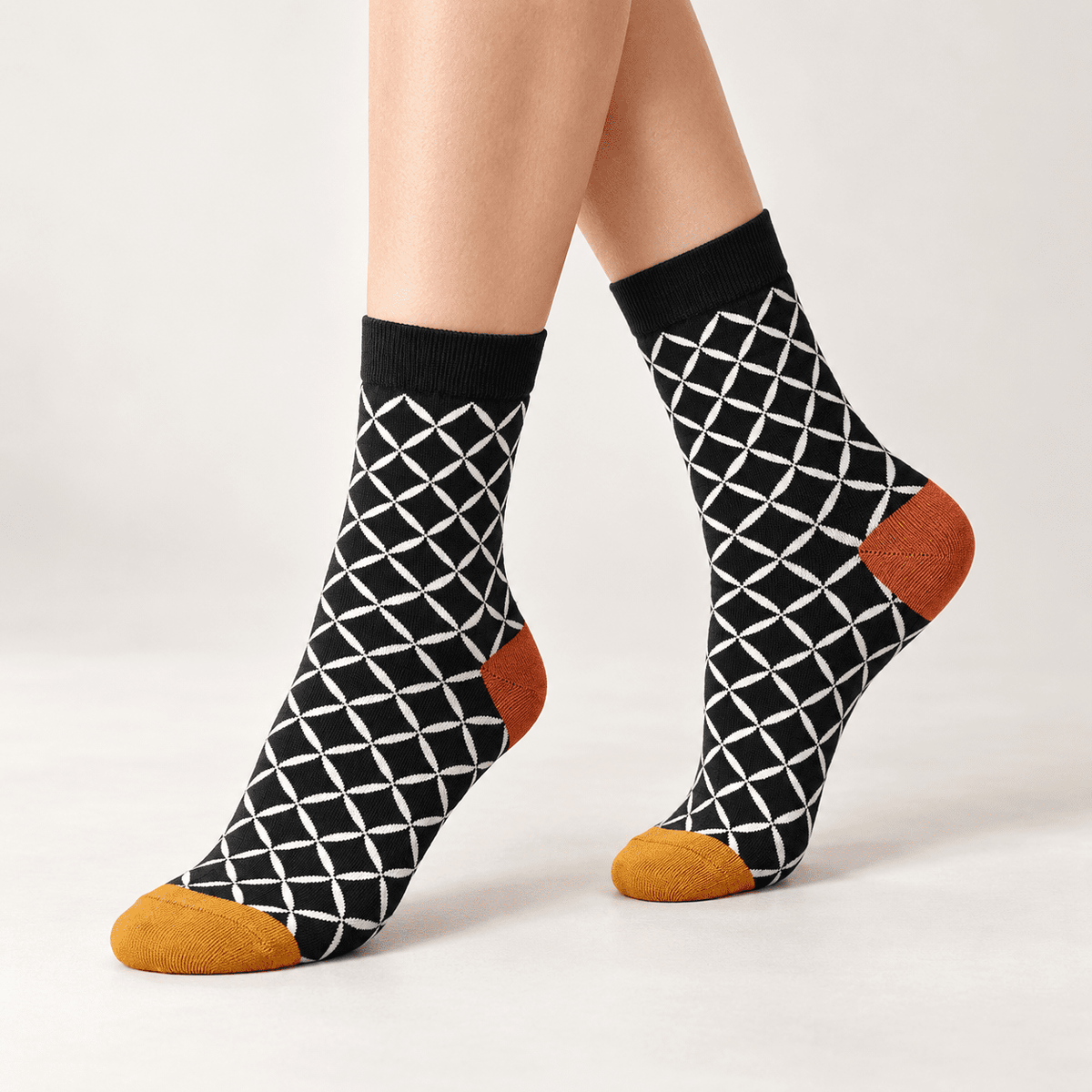 Chaussettes fantaisie femme à fleurs – La Minutieuse Lou Renard