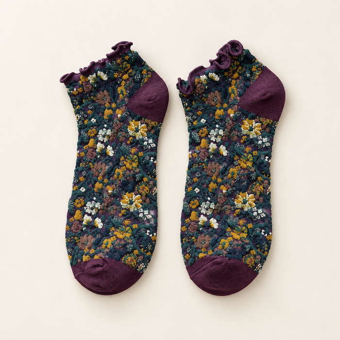 Chaussettes fleuries femme à froufrous, Violet – La Mystérieuse Lou Renard