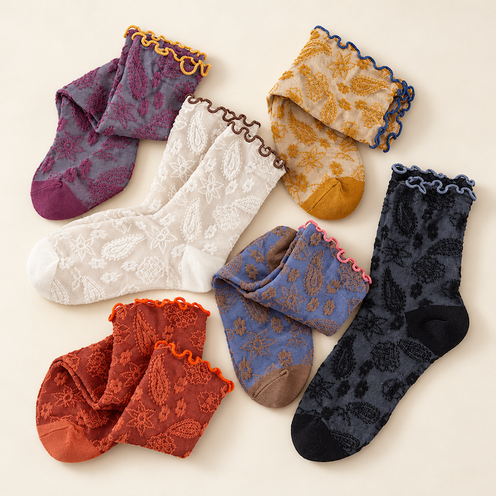 Chaussettes fantaisie femme bandana à froufrous – La Subtile Lou Renard